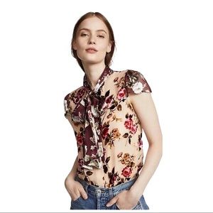 Alice + Olivia Jeannie Bow Collar Blouse